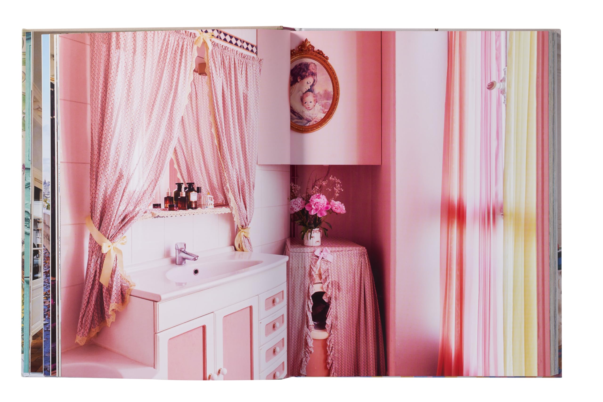 Inside Paris