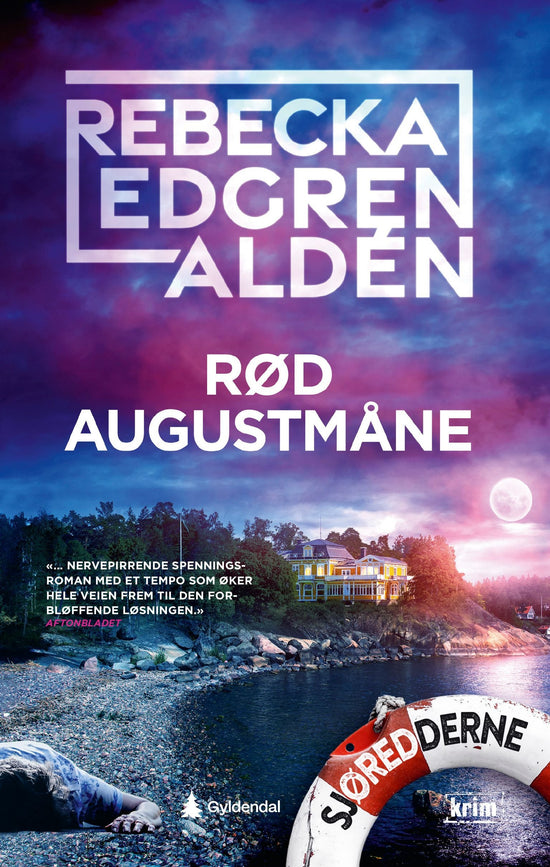 Rød augustmåne